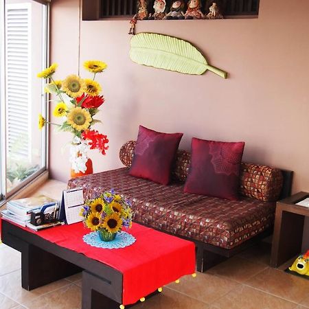Thanapa Place Bangkok Exterior photo
