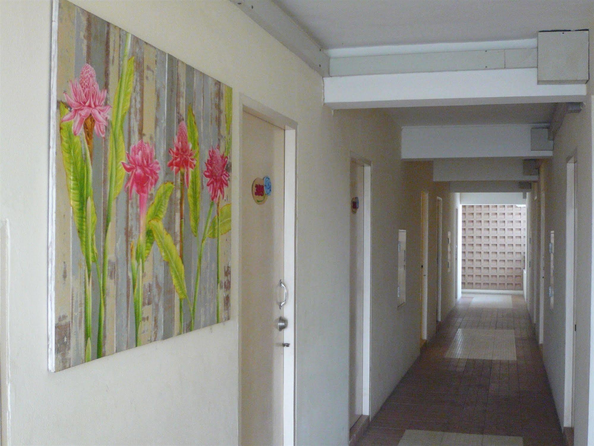 Thanapa Place Bangkok Exterior photo